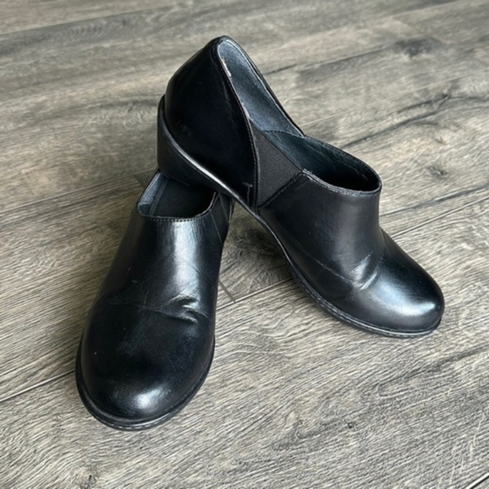 Dansko shoes, Baylee black leather slip on comfort loafer size 38